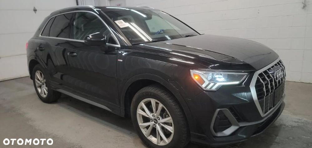 Audi Q3 - 4