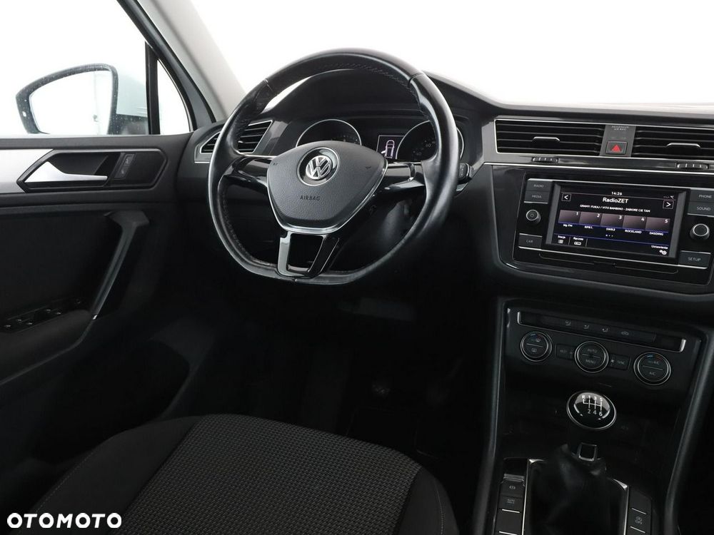 Volkswagen Tiguan 1.4 TSI BMT Trendline - 17