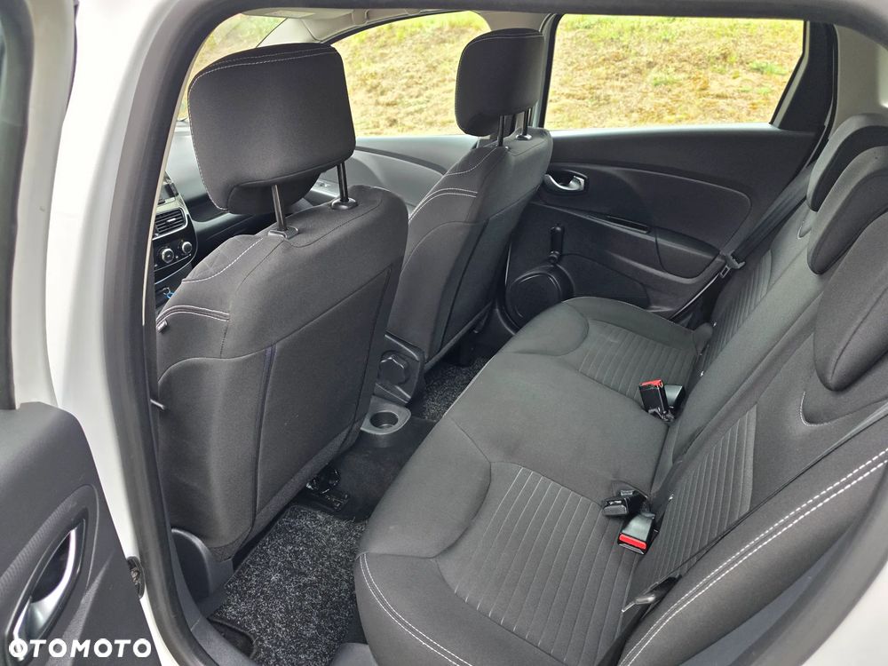 Renault Clio - 7