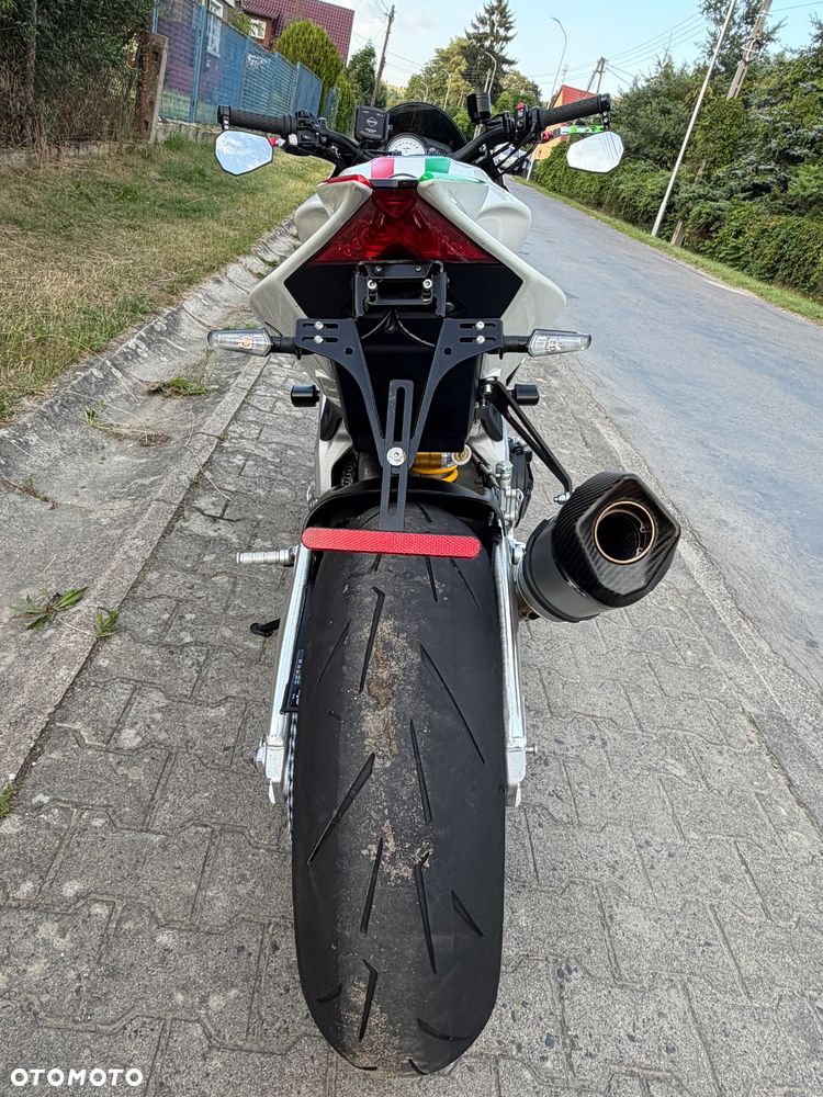 Aprilia Tuono - 9