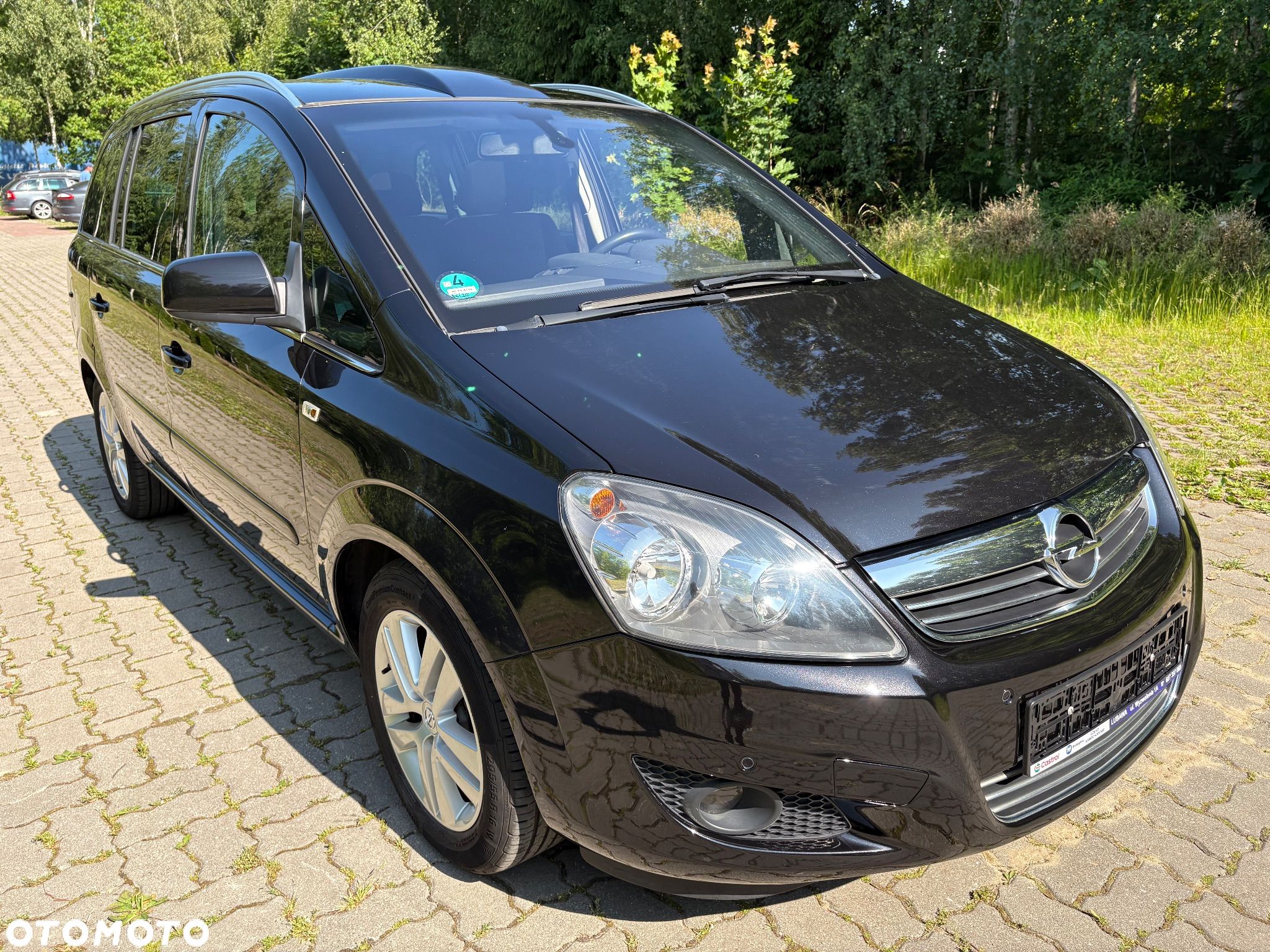 Opel Zafira 1.8 Design Edition - 1