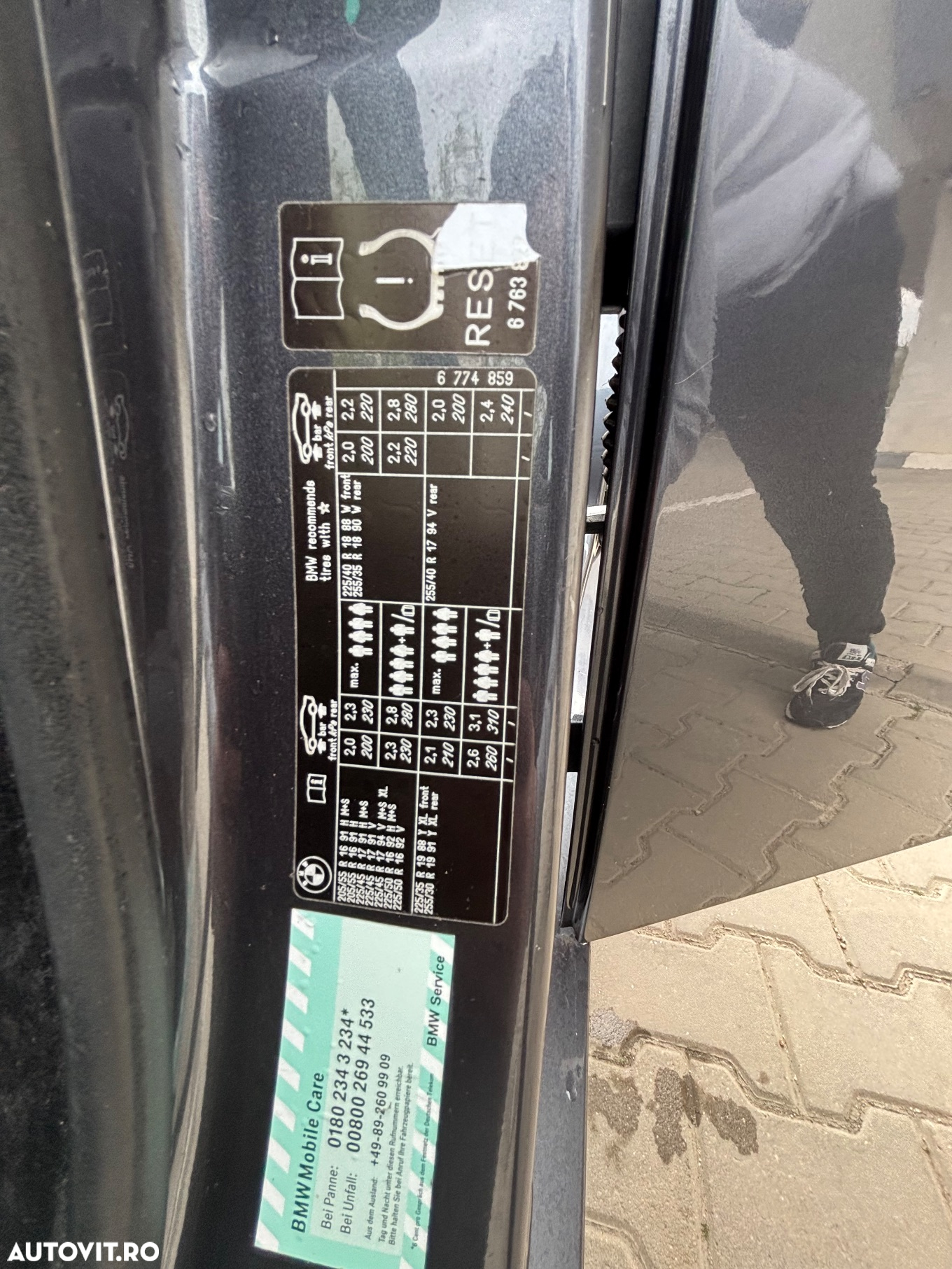 BMW Seria 3 318d Touring - 26