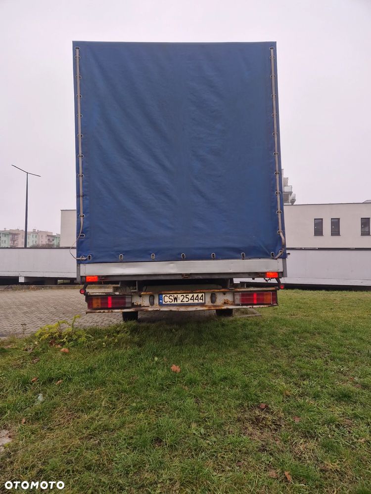 Mercedes-Benz Sprinter - 5