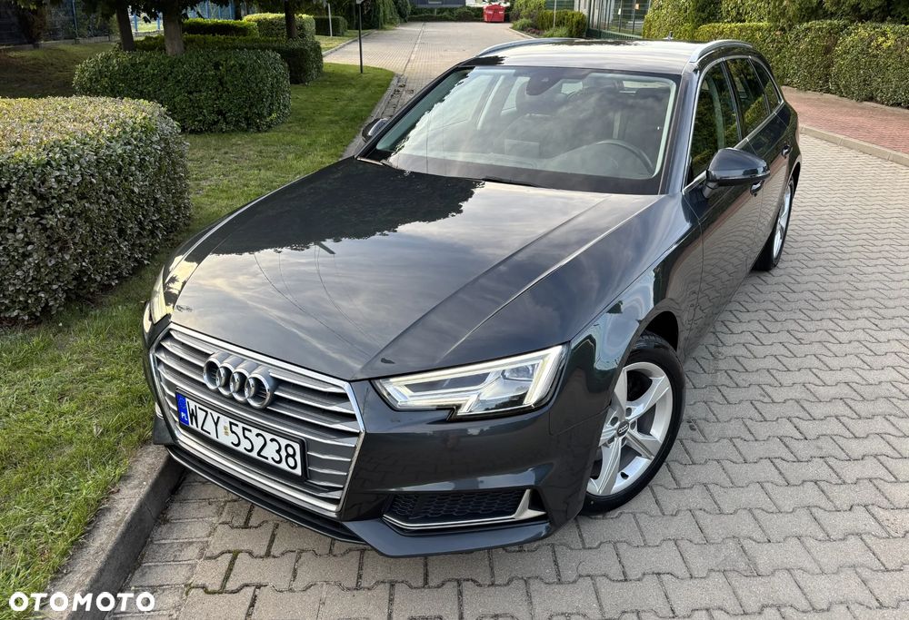 Audi A4 Avant 35 TFSI S tronic design - 33