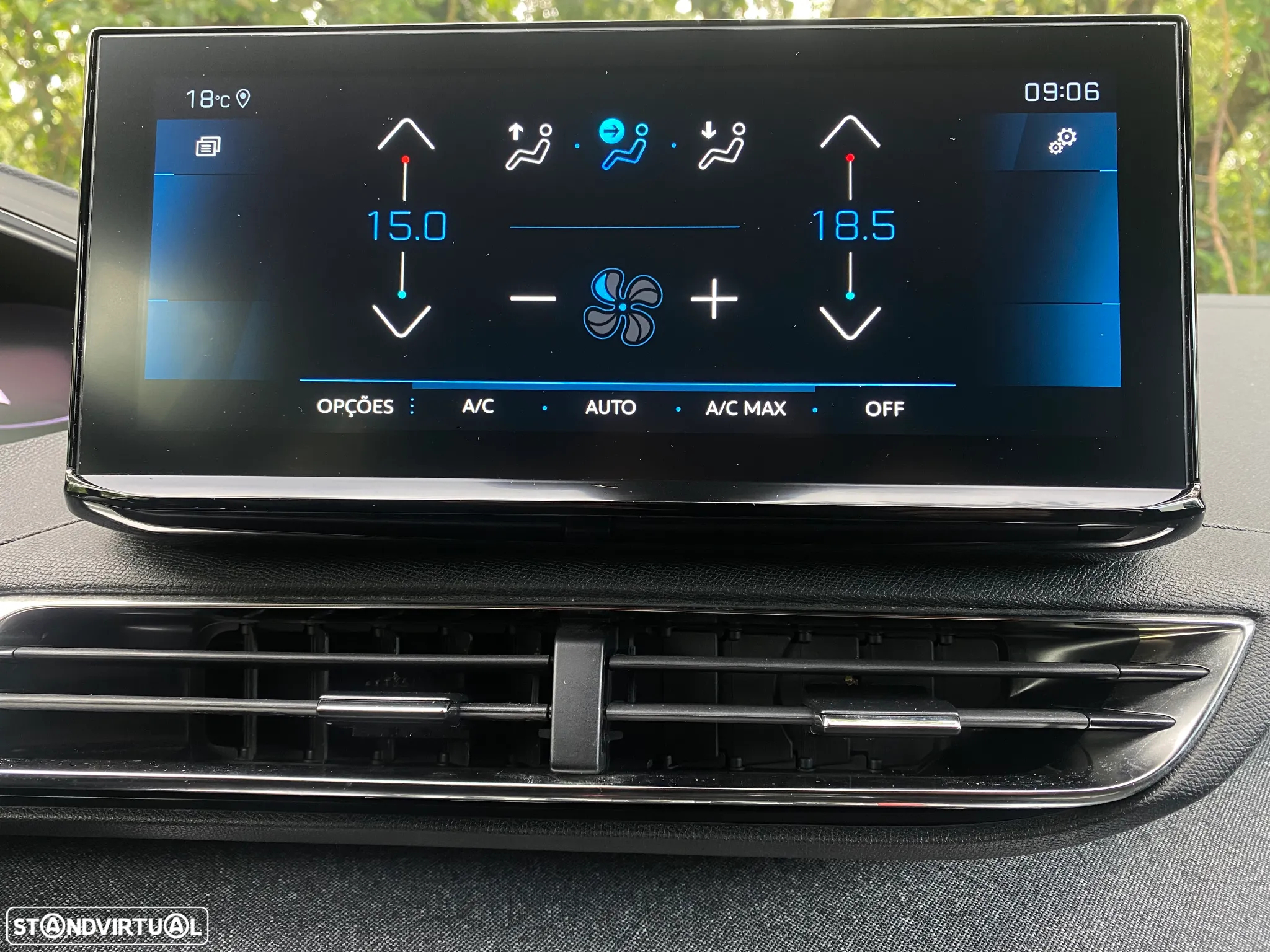 Peugeot 3008 1.2 PureTech Allure Pack - 22