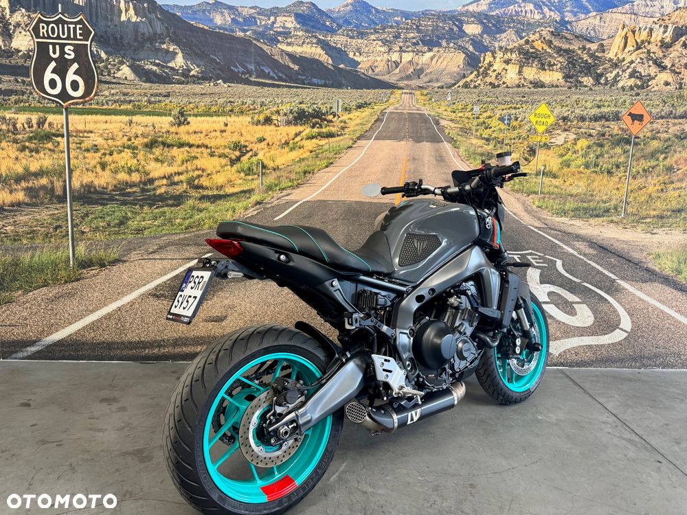 Yamaha MT - 4
