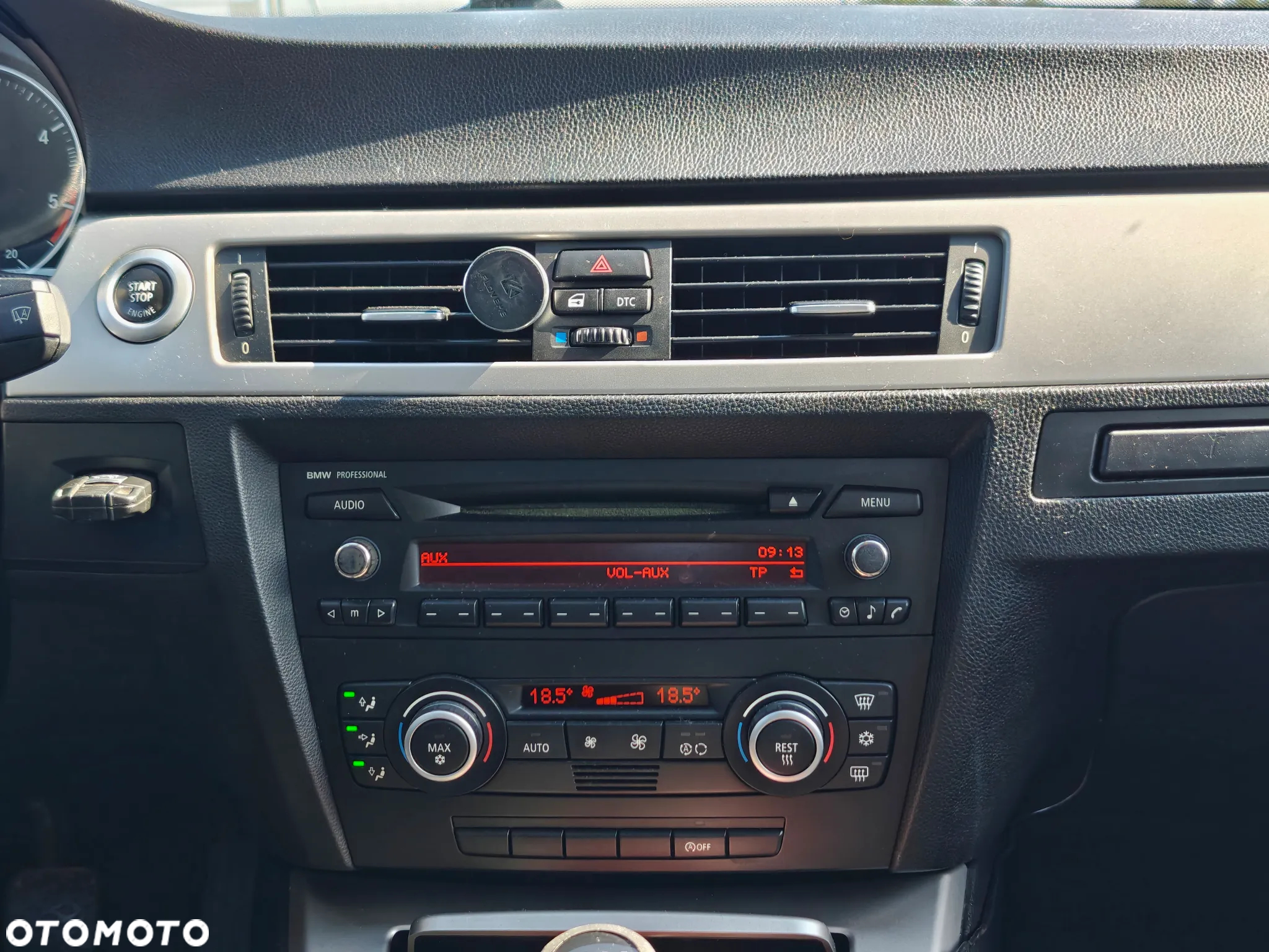 BMW Seria 3 320d - 12