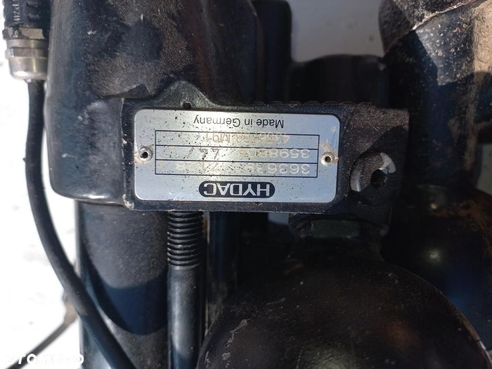 Siłowniki hydrauliczne ,siłownik elektryczny , rury wysypu 45100065,45100029, serta,12719910, hydac M91,M92 ACW021162A,siłownik kabiny massey,3773719m91,tollo linear LA14,quivogne VER04528, 0.9123,330.4 ,A4922096 ,CZUJNIK NACISKU OSI LOAD 969-0075, HYDAC 394488, AMAZONE M80X80 SIŁOWNIK PODNOŚNIKA SAME,DEUTZ HEDRA MF 32,34,36,38,40 - 8