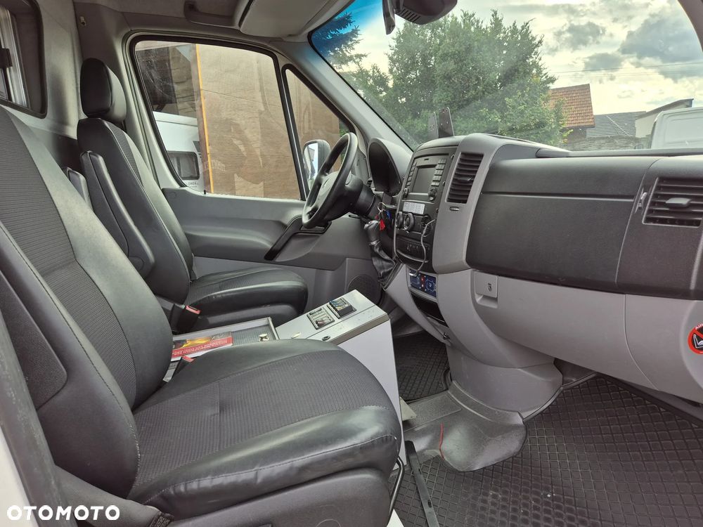 Mercedes-Benz Sprinter 4x4  519 Ambulans - 6