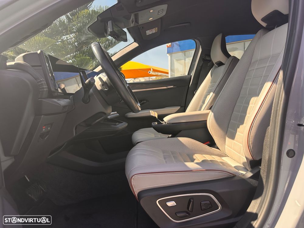 Renault Mégane E-Tech EV60 Iconic - 24