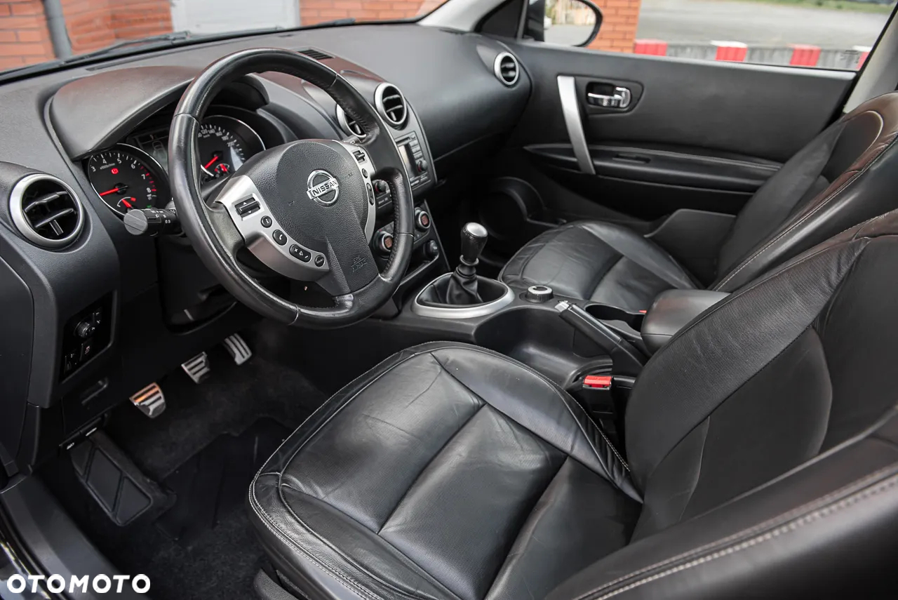 Nissan Qashqai 2.0 4 x 4 tekna - 15