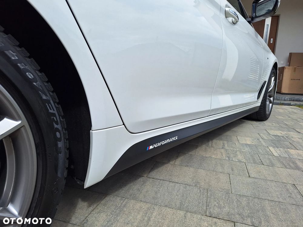 BMW Seria 5 530i xDrive M Sport sport - 18