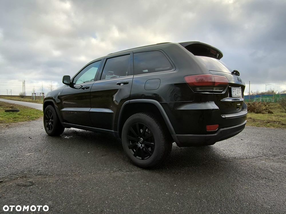 Jeep Grand Cherokee - 8