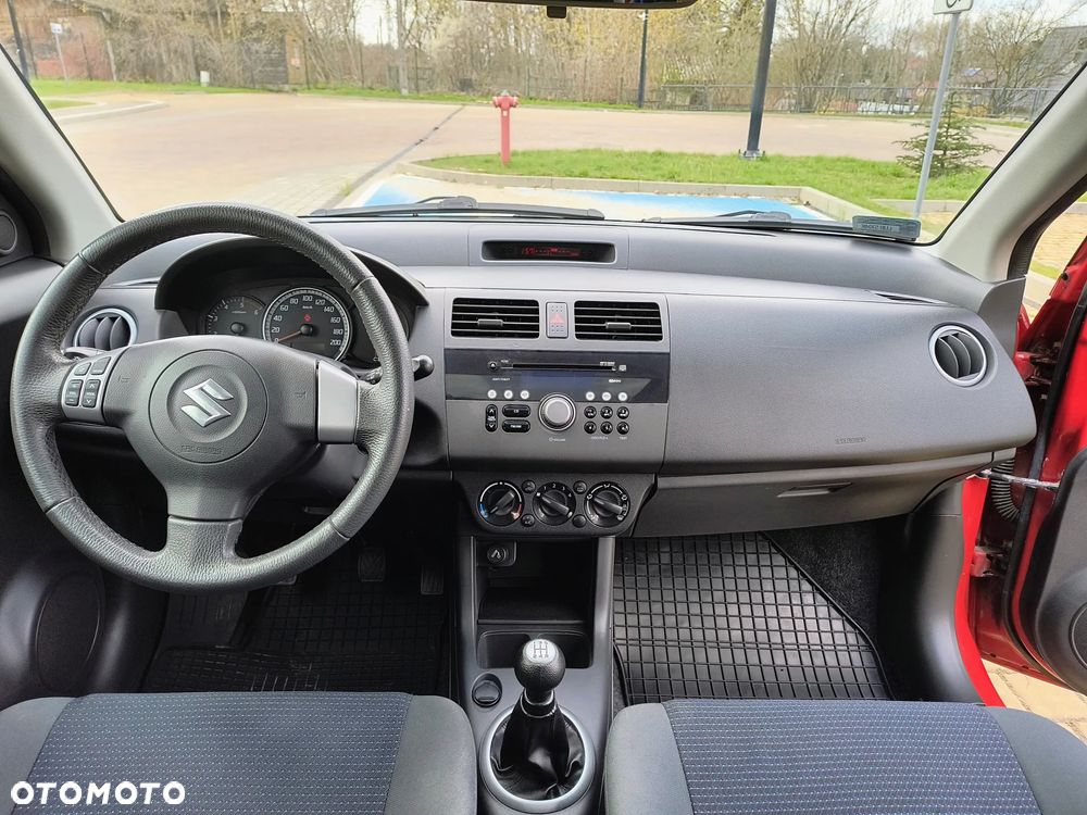 Suzuki Swift 1.3 DDiS Comfort - 15