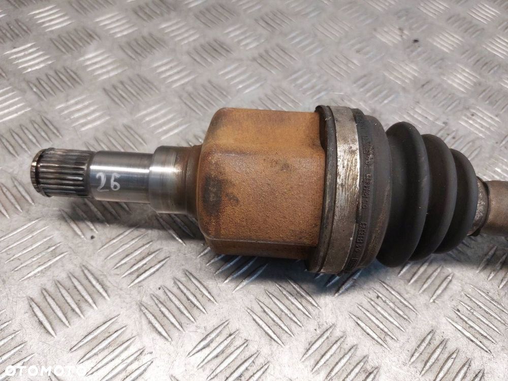 PÓŁOŚ LEWY PRZÓD + PRAWY PRZÓD VOLVO C30 I 2.0 HDI - 4