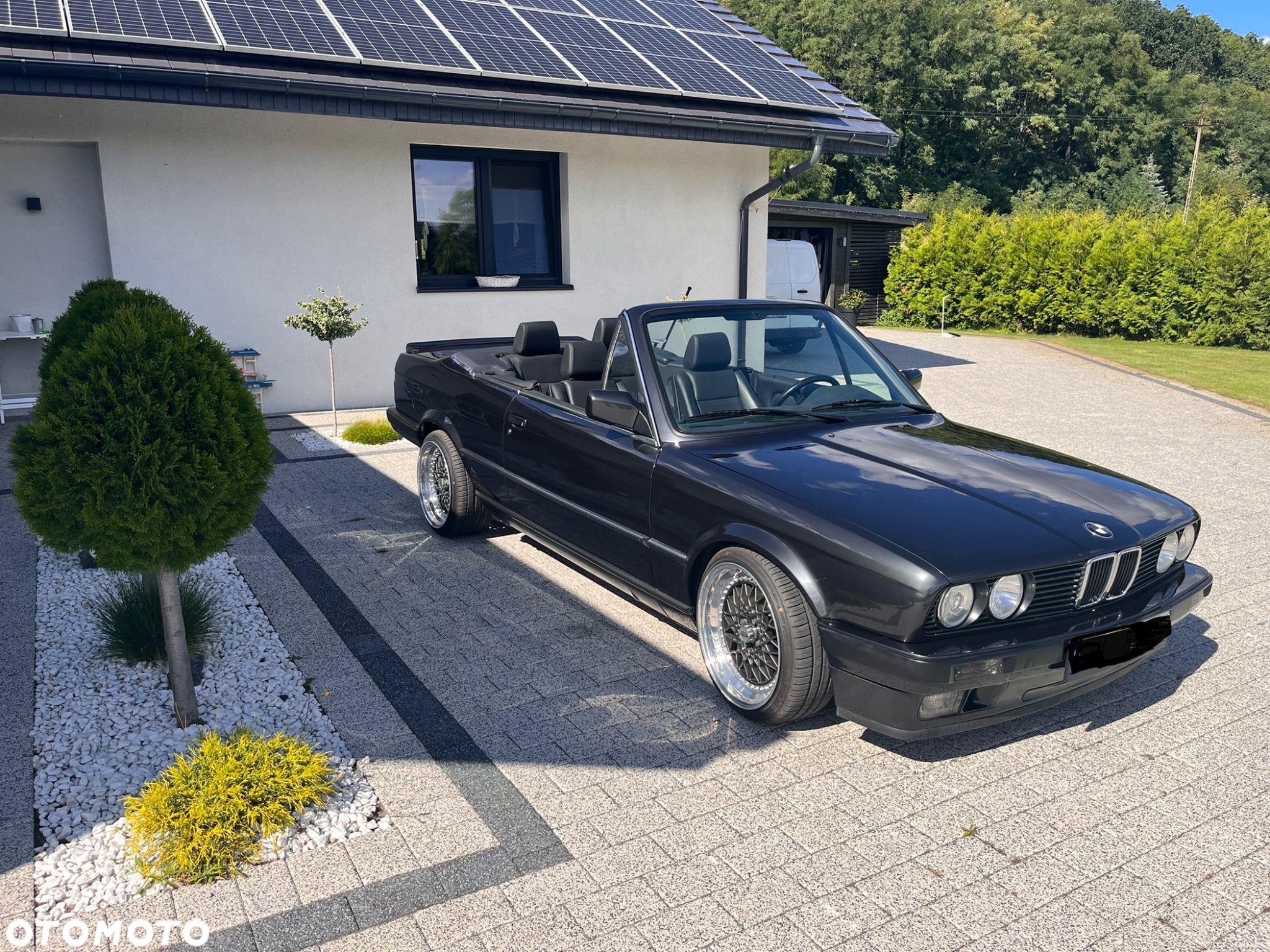 BMW Seria 3 325i - 1