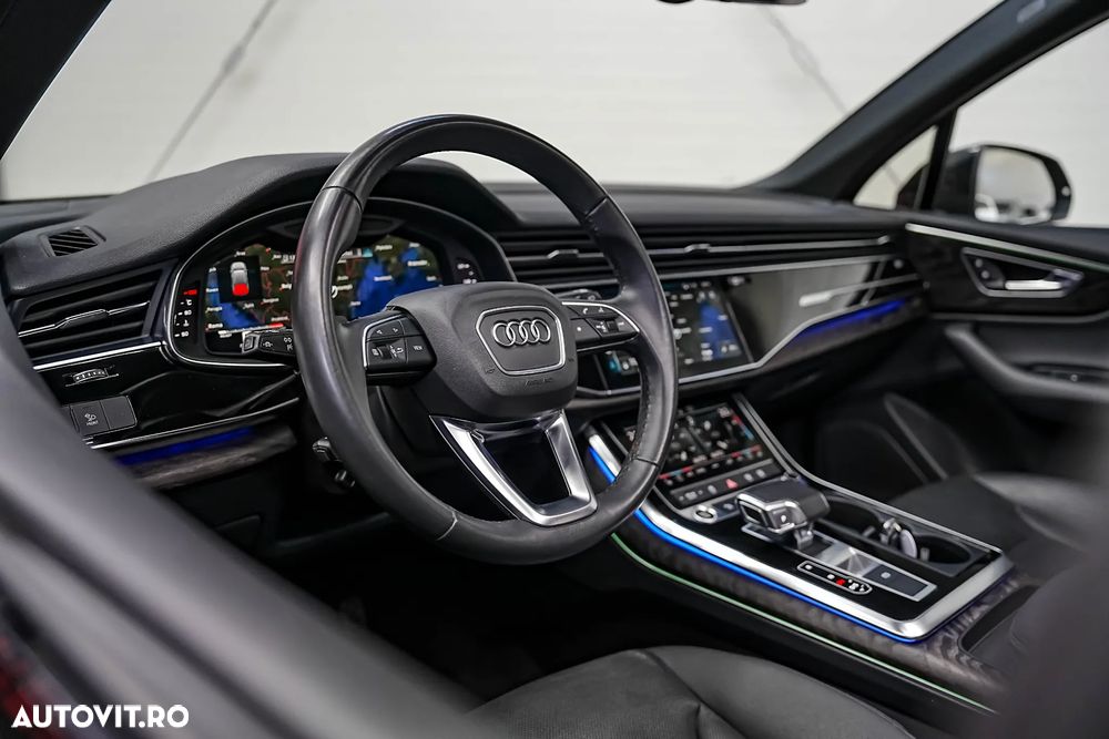 Audi Q7 55 TFSI quattro Tiptronic S line - 14
