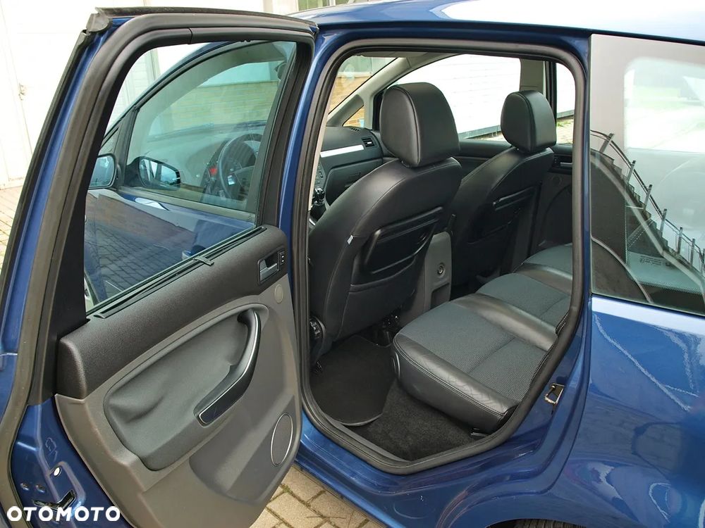 Ford Focus C-Max - 16