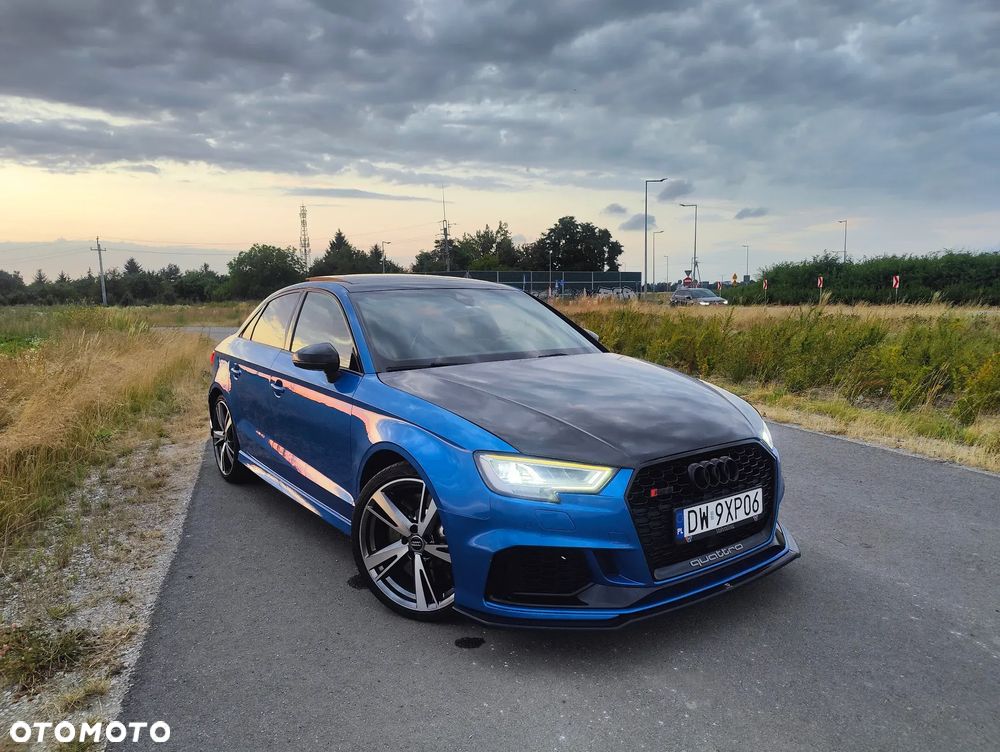 Audi RS3 Limousine - 12