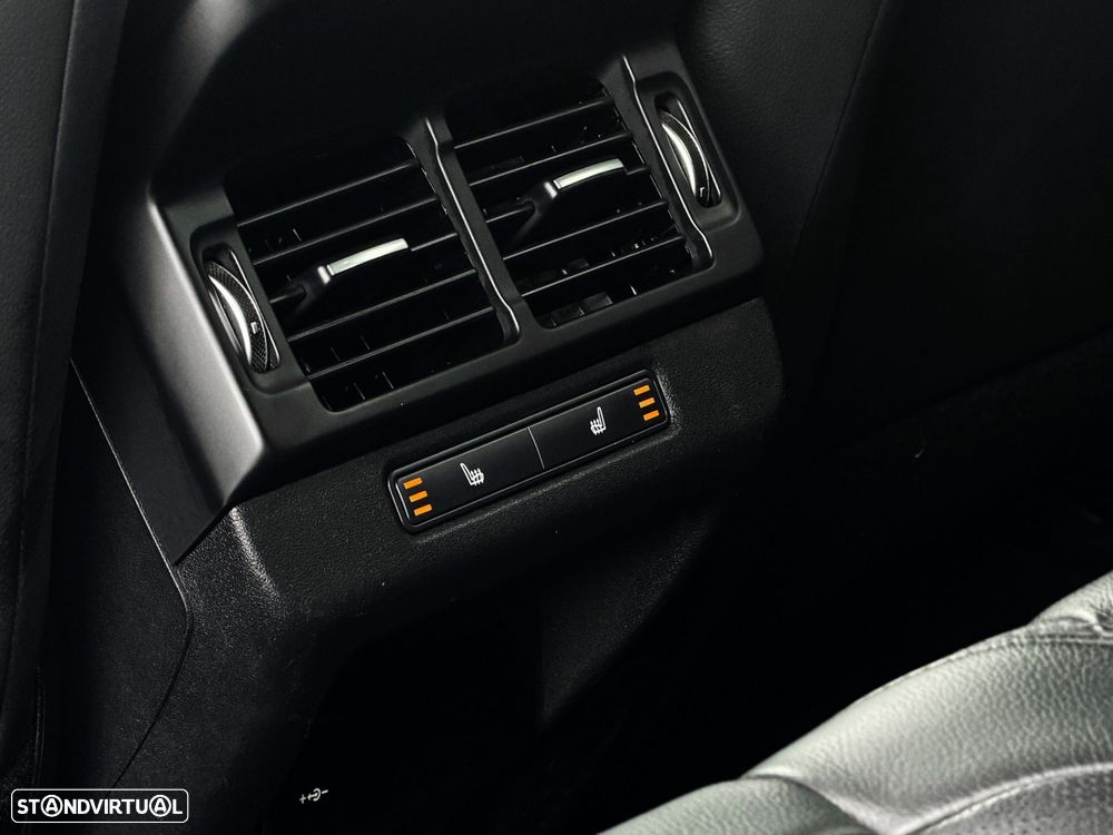 Land Rover Range Rover Evoque - 16