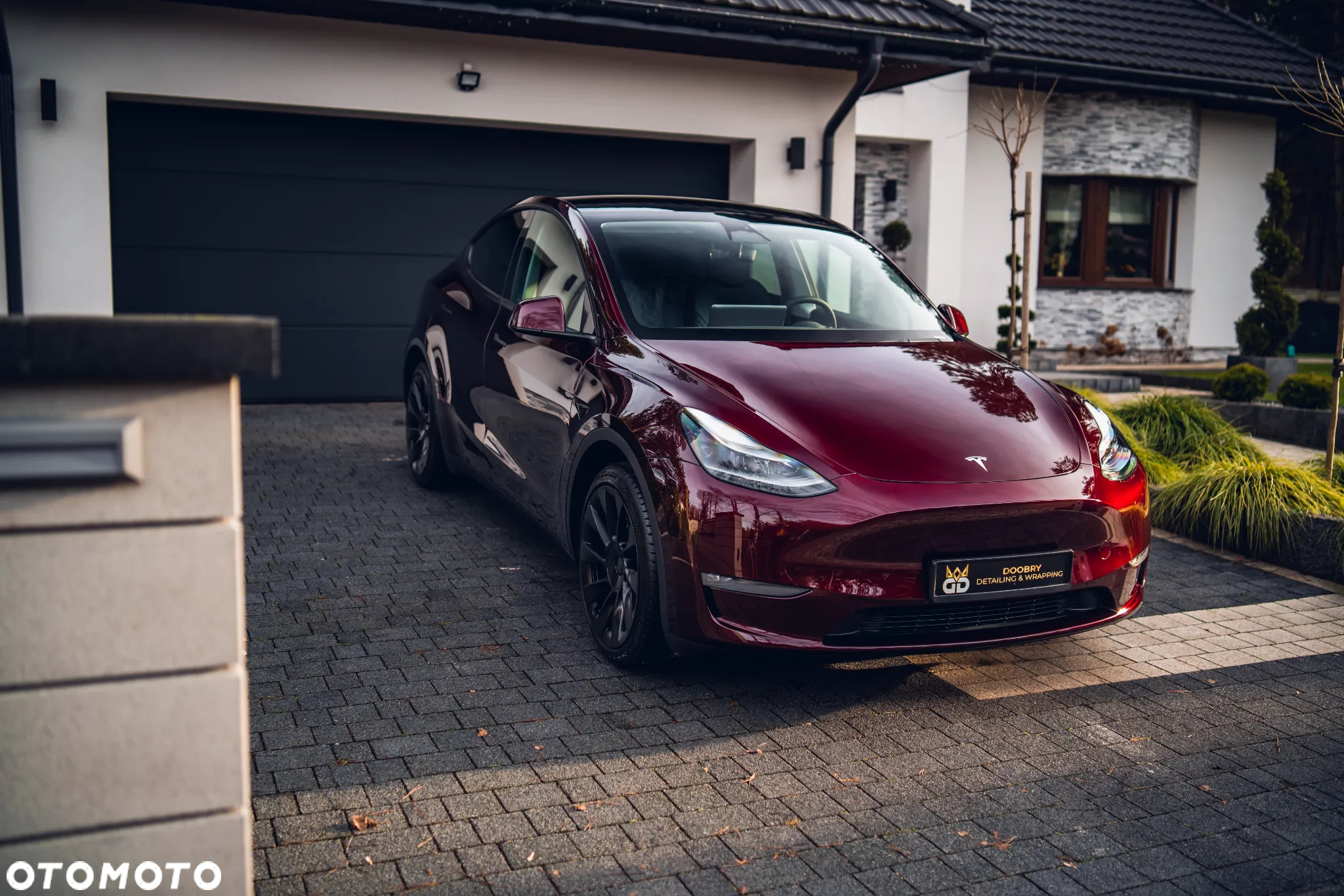 Tesla Y Long Range AWD - 5