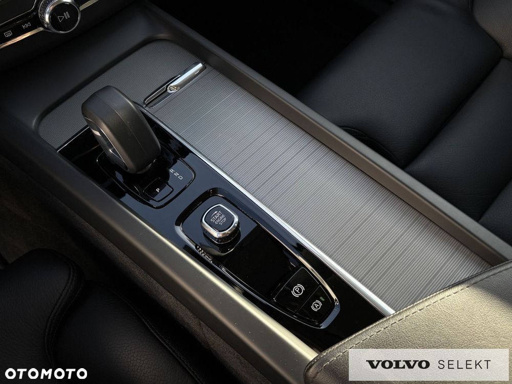 Volvo XC 60 - 21