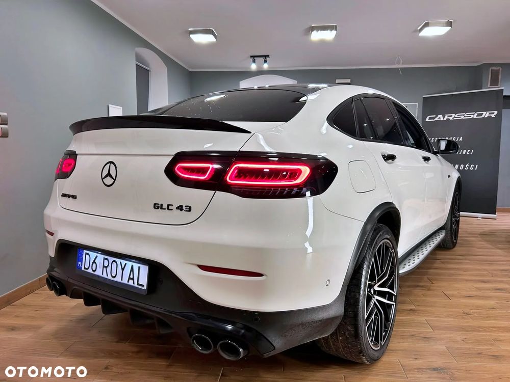 Mercedes-Benz GLC - 11