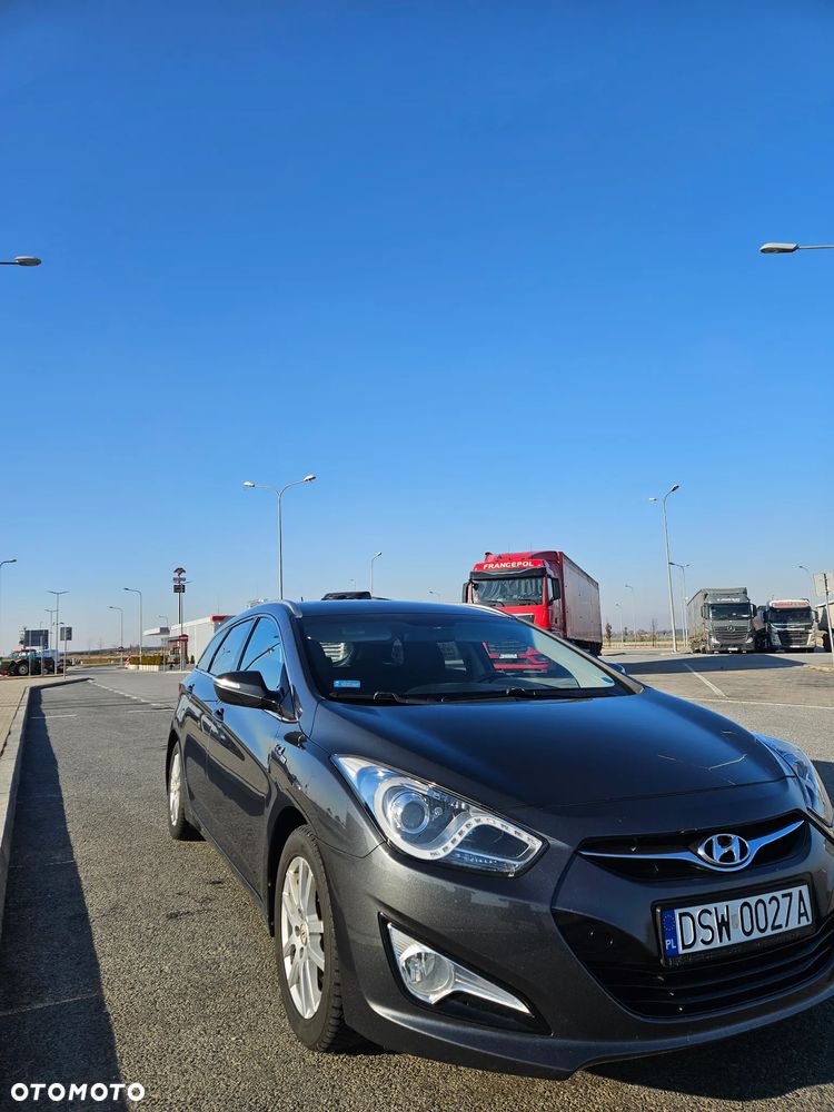 Hyundai i40 1.7 CRDi Comfort - 1