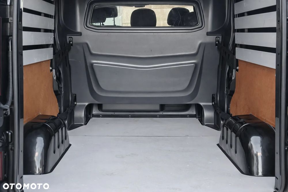 Opel VIVARO L2 Dubelkabina - 17