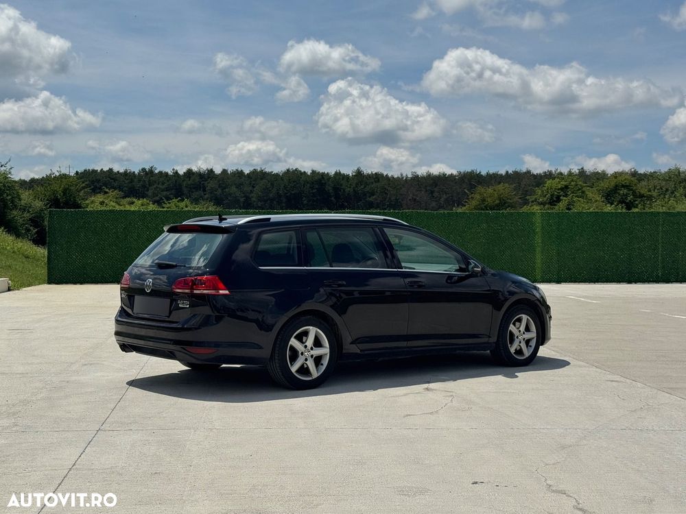 Volkswagen Golf 2.0 TDI (BlueMotion Technology) Comfortline - 4