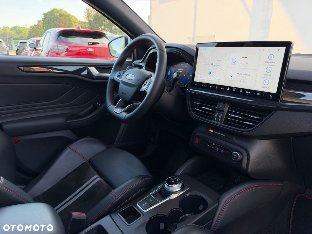 Ford Focus 2.3 EcoBoost ST X - 35