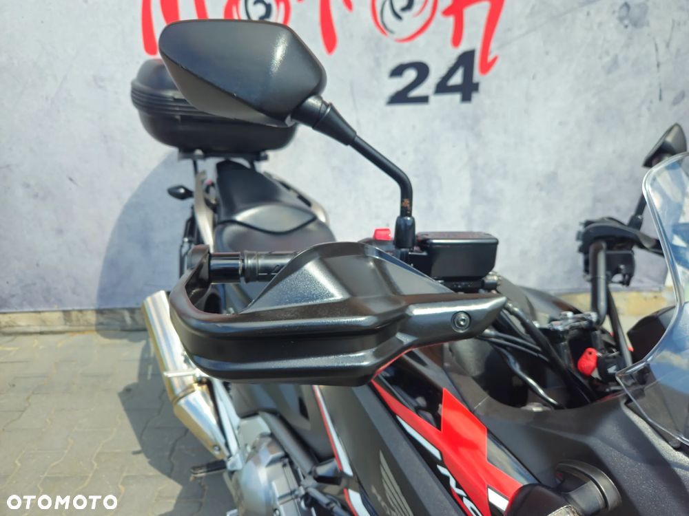 Honda NC - 12