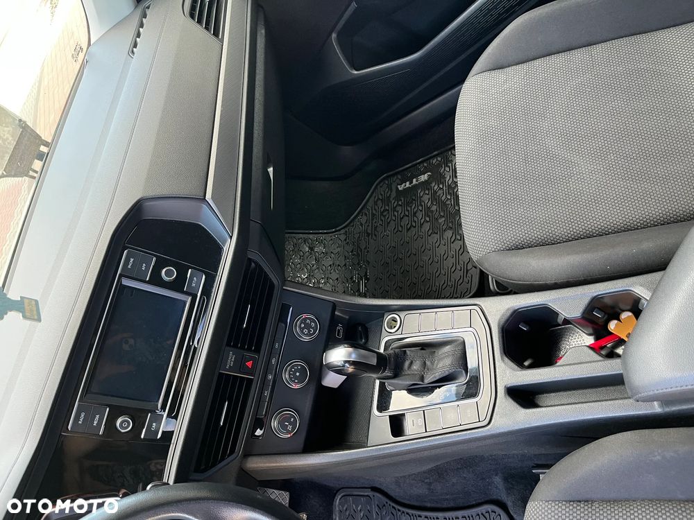 Volkswagen Jetta 1.4 TSI DSG BlueMotion Technology - 10