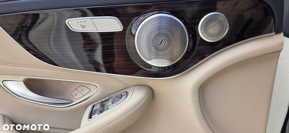 Mercedes-Benz Klasa C 200 4MATIC 9G-TRONIC - 9