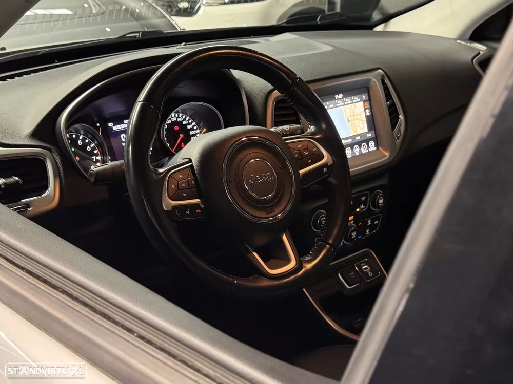 Jeep Compass 1.3 T Longitude - 12