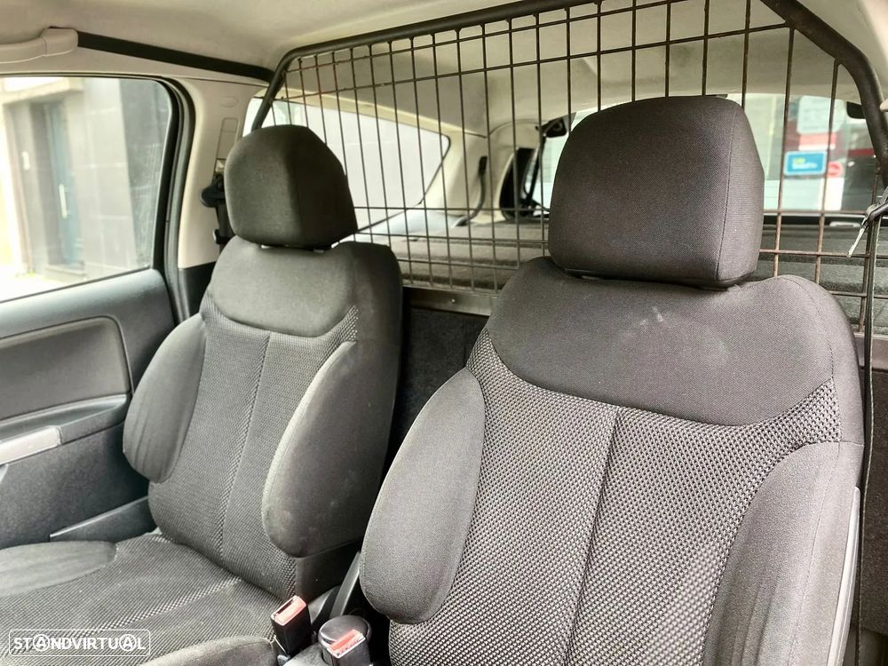 Citroën C2 1.4 HDi VTR - 10