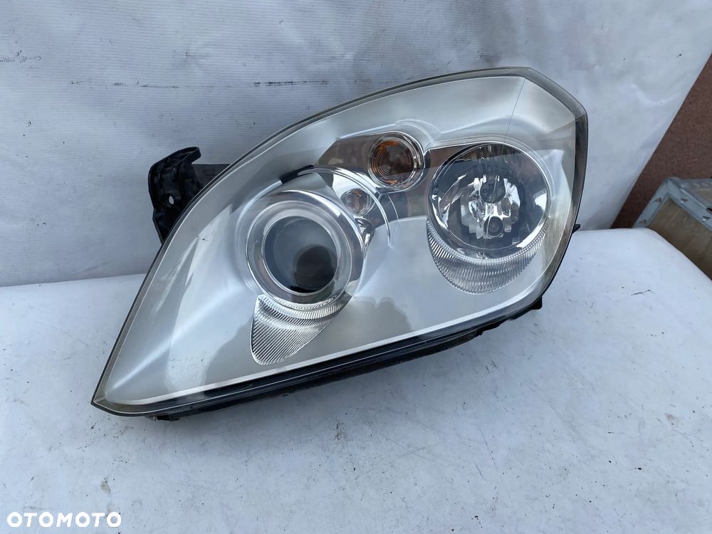 lampa opel tigra II lewa EU cała - 2