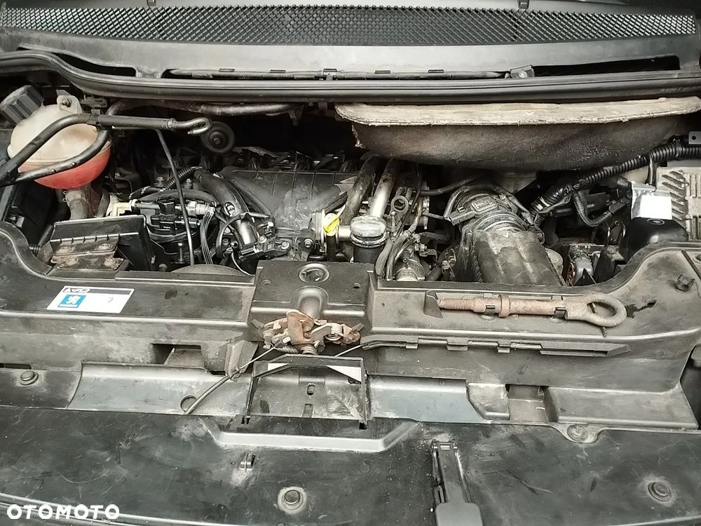 Peugeot 807 HDi 135 Premium - 14