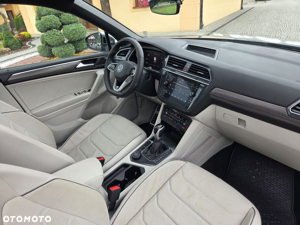 Volkswagen Tiguan Allspace 2.0 TSI OPF 4Motion DSG R-Line - 26