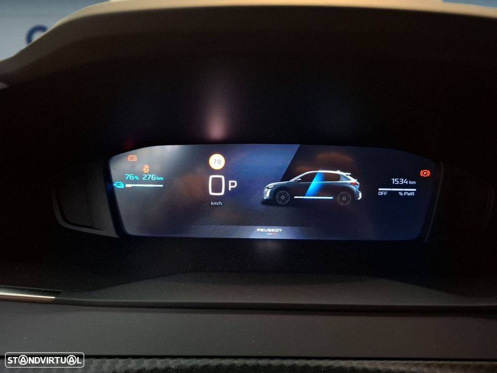 Peugeot e-208 50 kWh Allure — fotografia 14