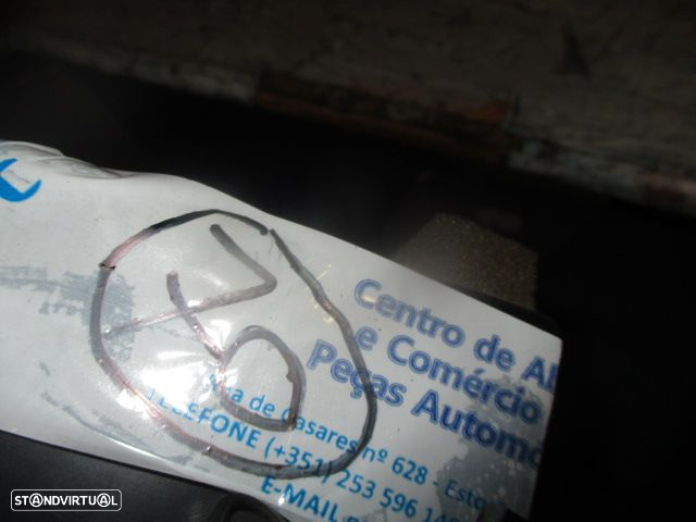 Porta Luvas 4678302 CHRYSLER VOYAGER 1999 Beje - 2