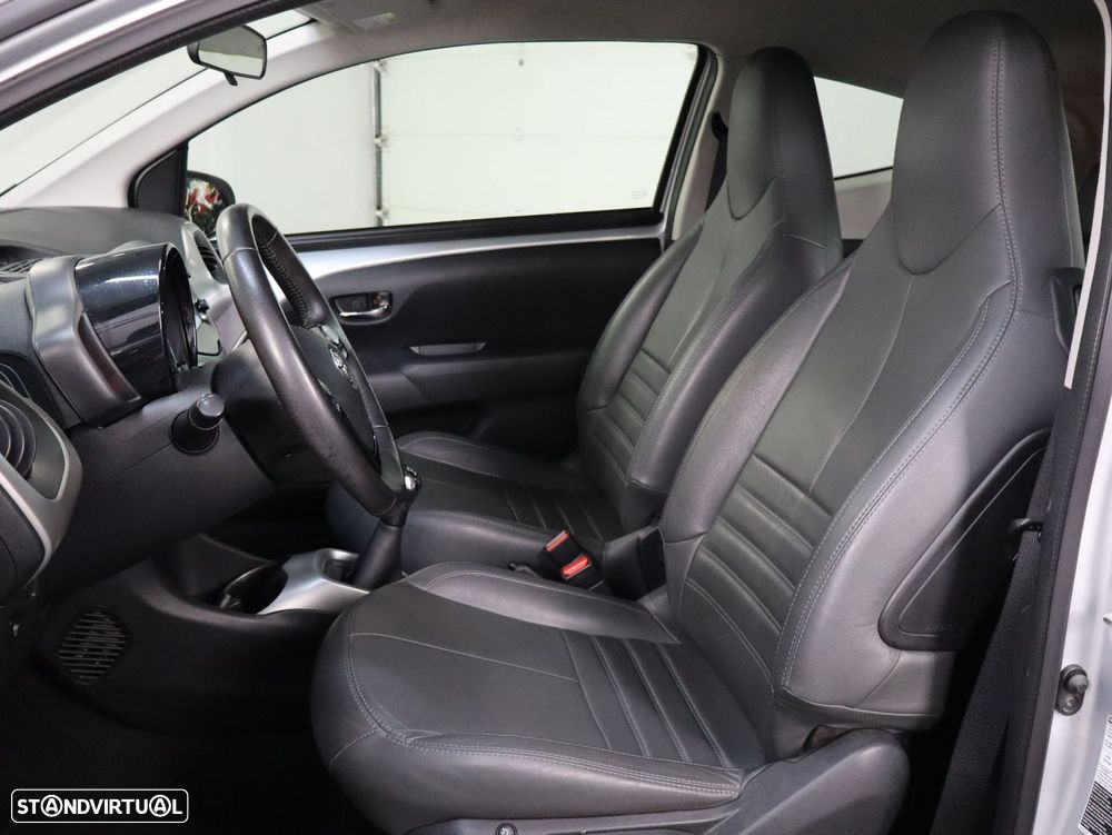 Toyota Aygo 1.0 X-Play Plus+X-Touch - 6