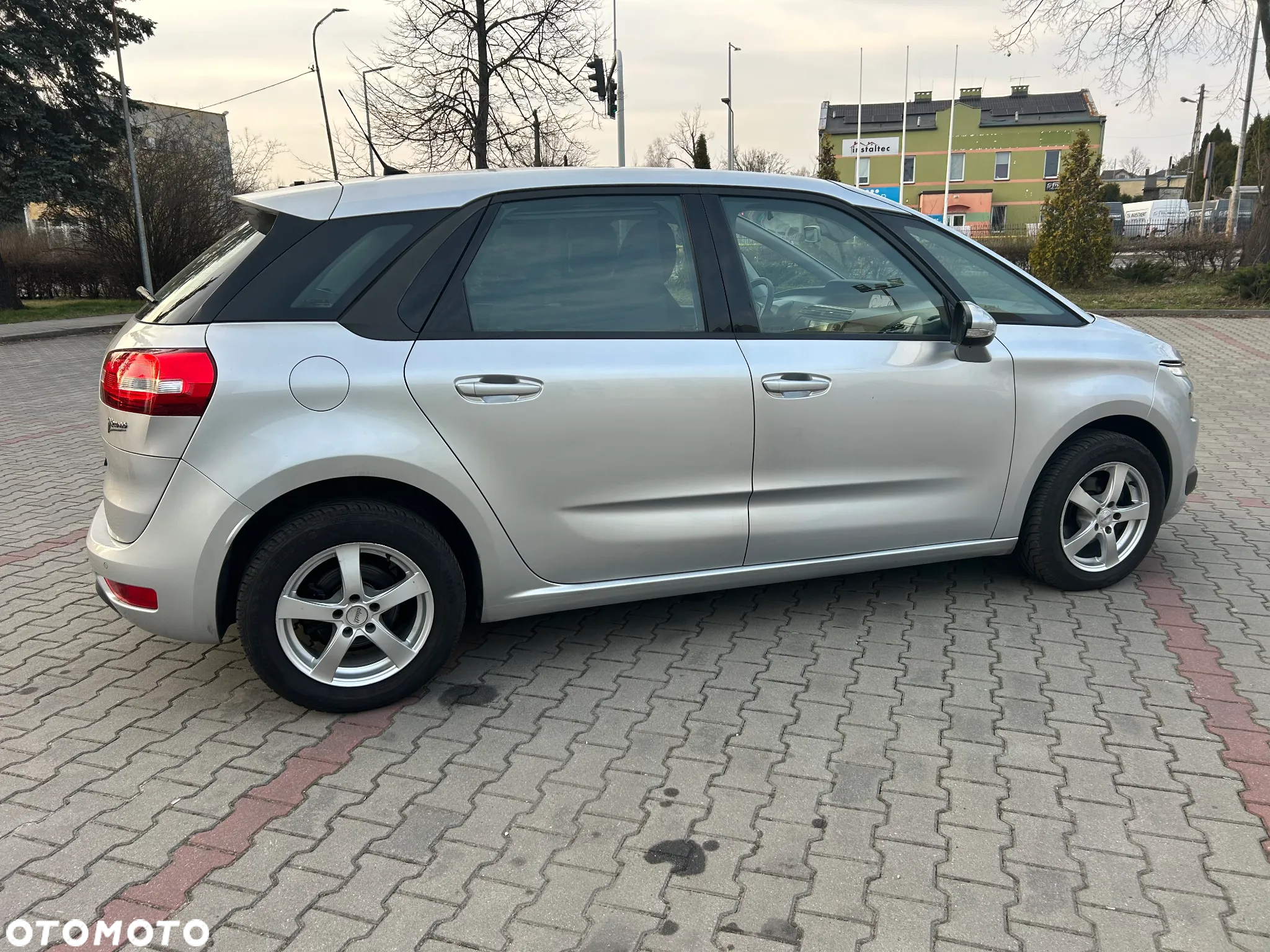 Citroën C4 Picasso e-HDi 115 Seduction - 17