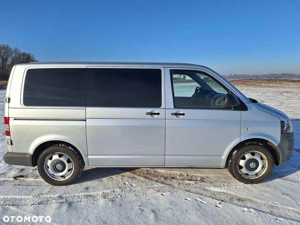Volkswagen Transporter - 4