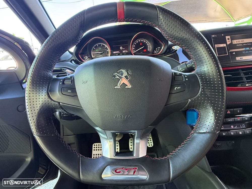 Peugeot 208 1.6 THP GTi - 26