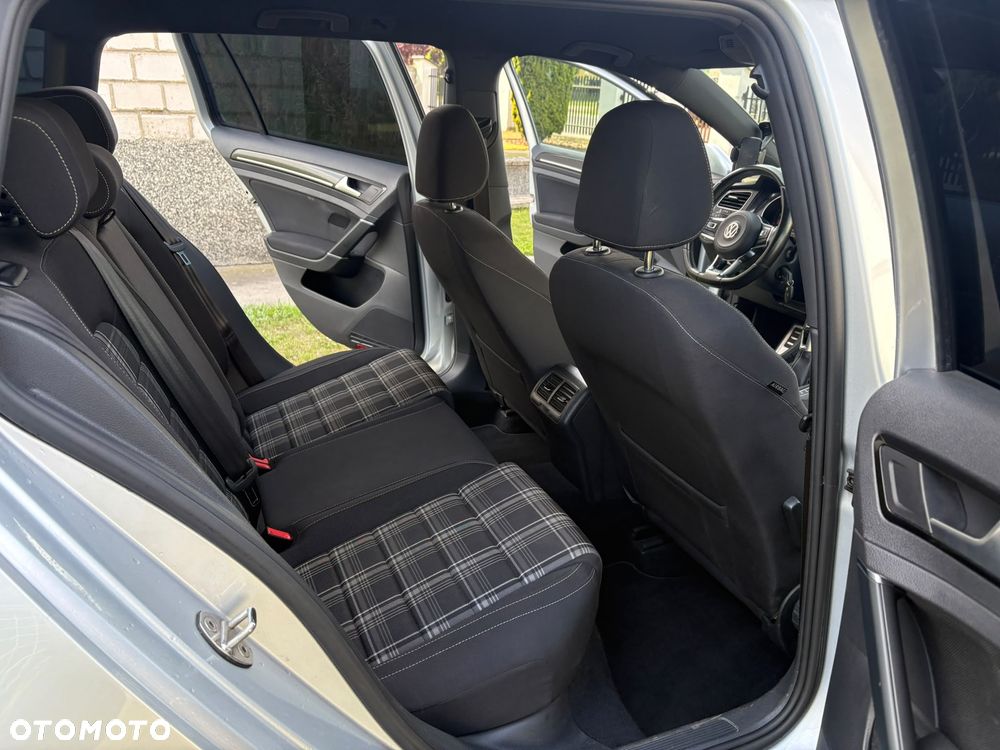 Volkswagen Golf GTD BlueMotion Technology - 18