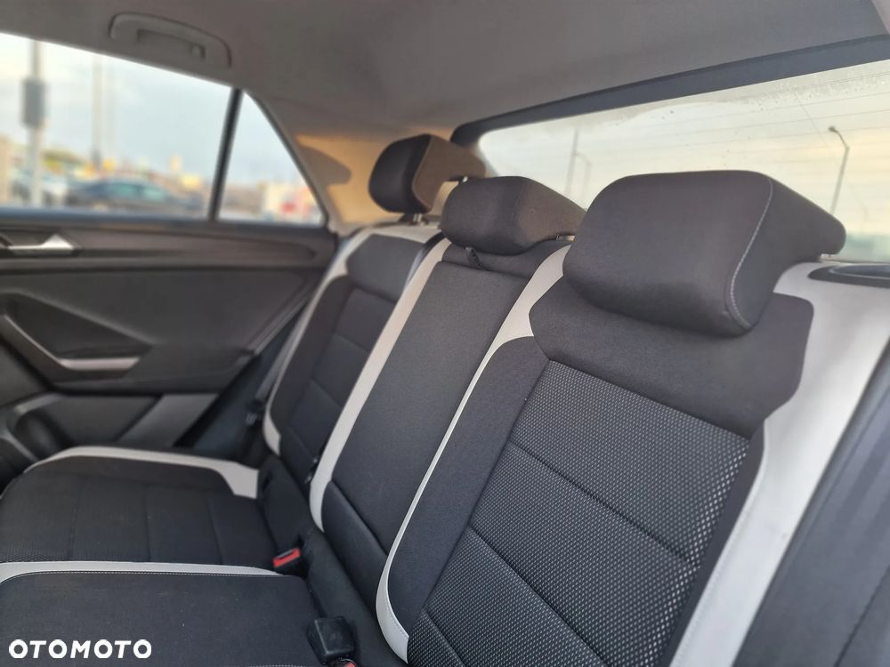 Volkswagen T-Roc 2.0 TSI 4Motion Premium DSG - 9