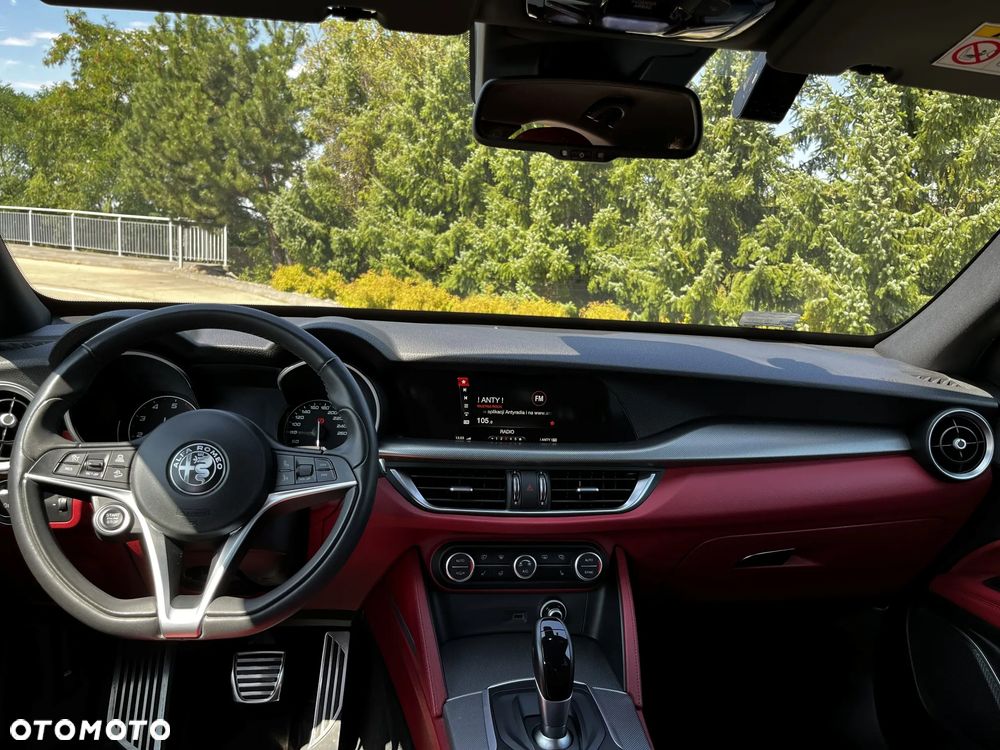 Alfa Romeo Stelvio 2.0 Turbo Executive Q4 - 14