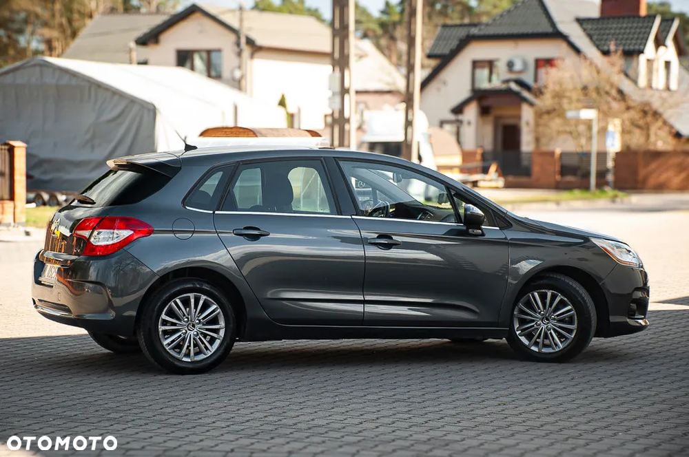 Citroën C4 VTi 120 Exclusive - 17