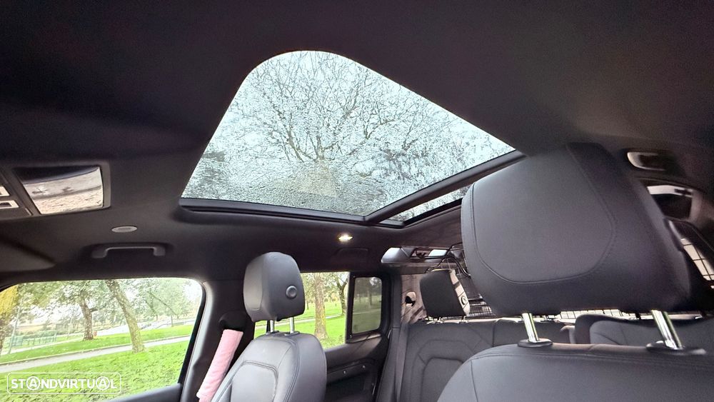 Land Rover Defender 2.0 P400e 110 AWD X-Dynamic SE - 20